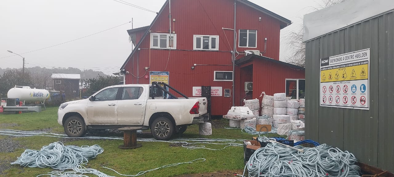 Limpieza de fosa séptica y cámara desgrasadora en base Huelden
